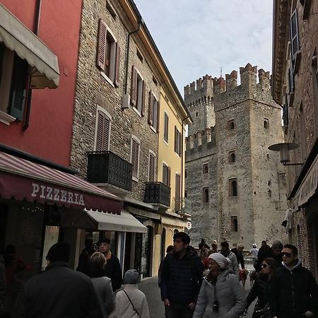 Aurora Sirmione Appartamenti Exteriör bild